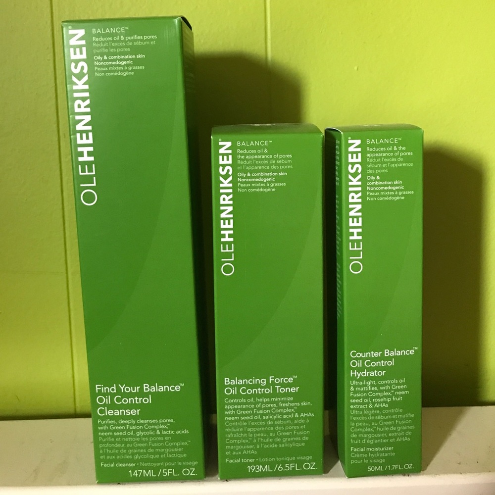 NIB Full Size Ole Henriksen 3 step skin care set
