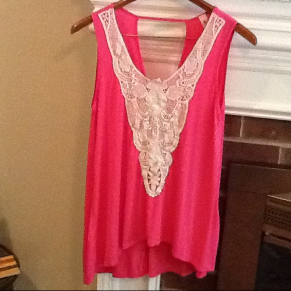 Pink sleeveless top