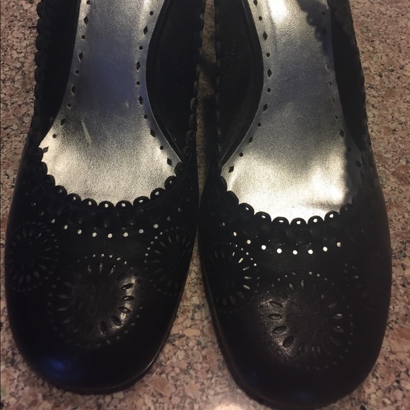 BCBGIRLS SHOES BLACK SZ 10 - Picture 6 of 6