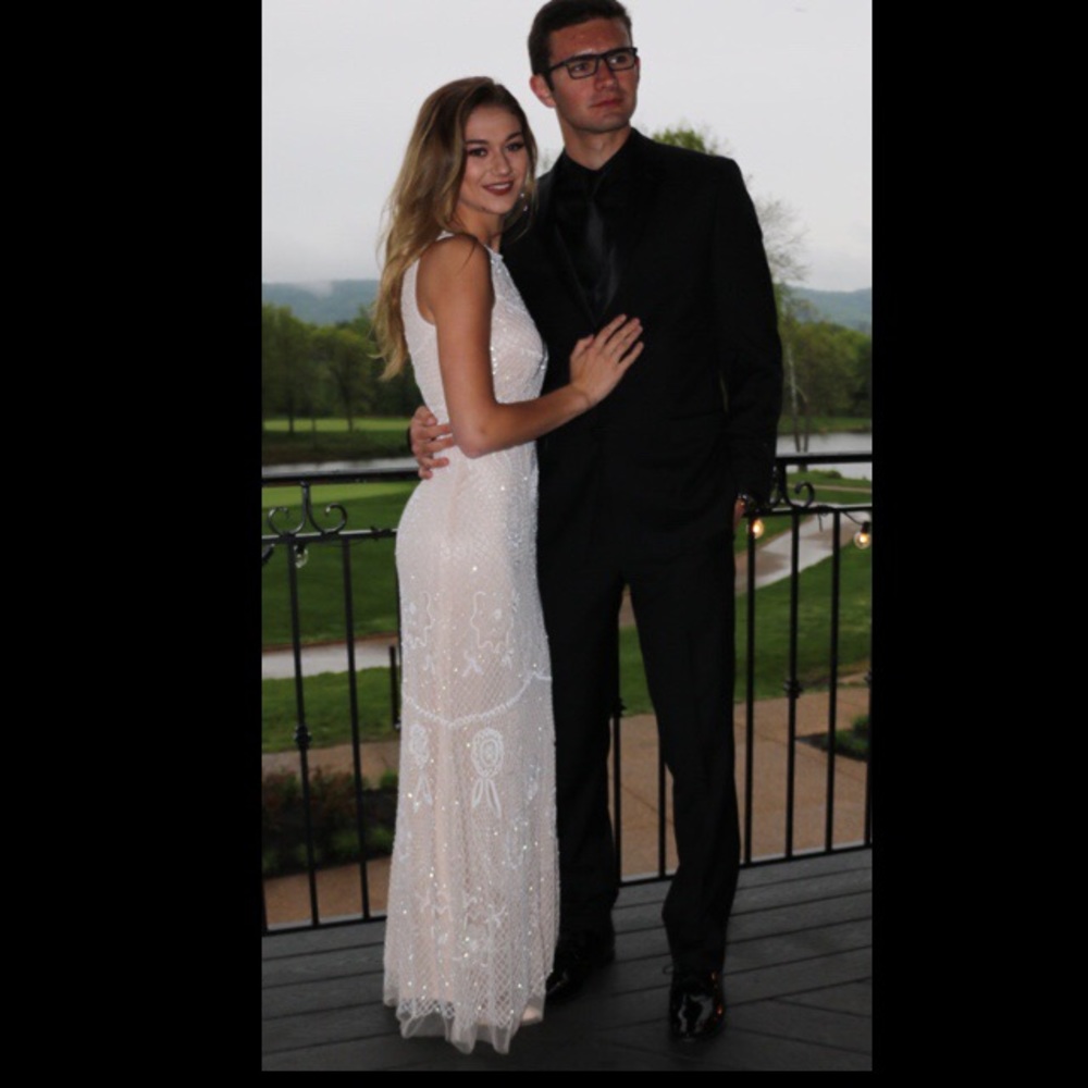 Camille la vie gown (size 2)