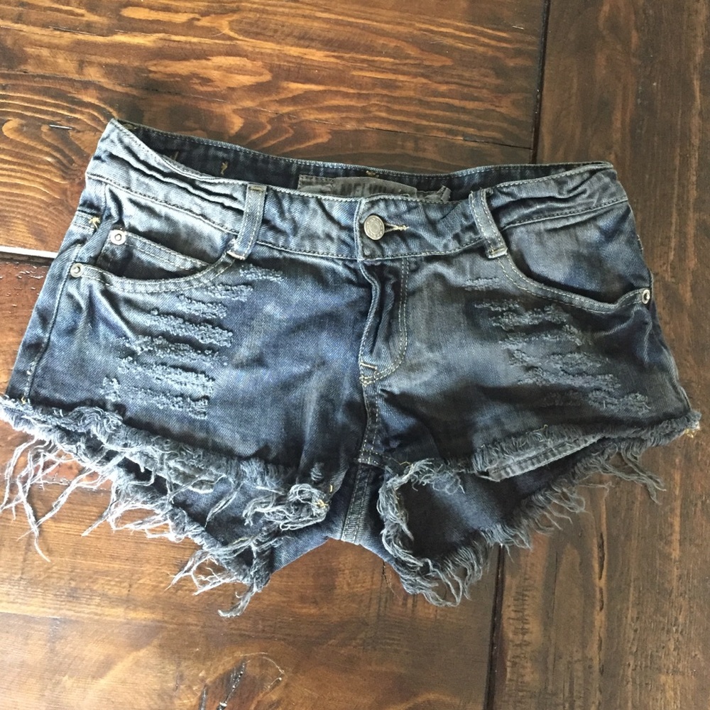 Brandy Melville shorts