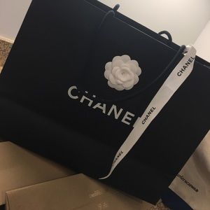 Chanel shopping bag