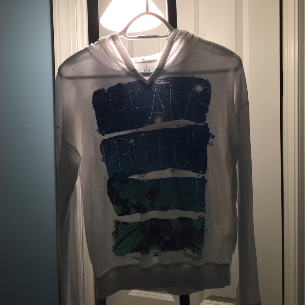 Aeropostale brand sweater with a good and graphics