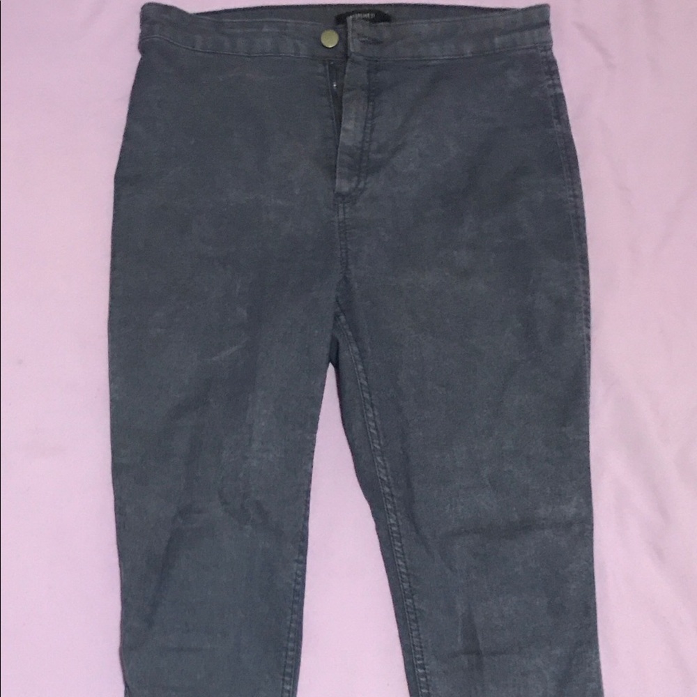 FOREVER 21 Skinny jeans. Never worn☺️