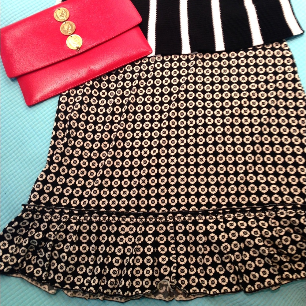 MAX STUDIO Playful Black & White Skirt