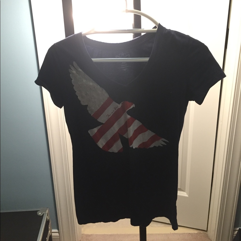 V Neck USA shirt