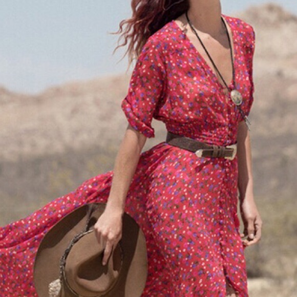 Red button up maxi - Picture 2 of 4