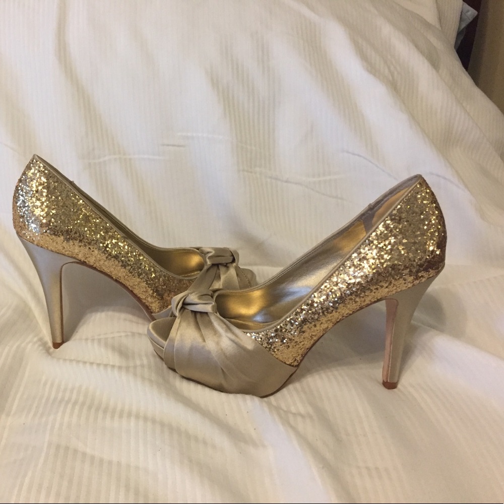 Gold sequined evening heels