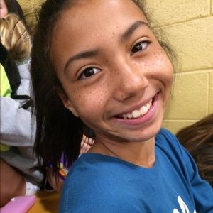 Meet your Posher, Amaya