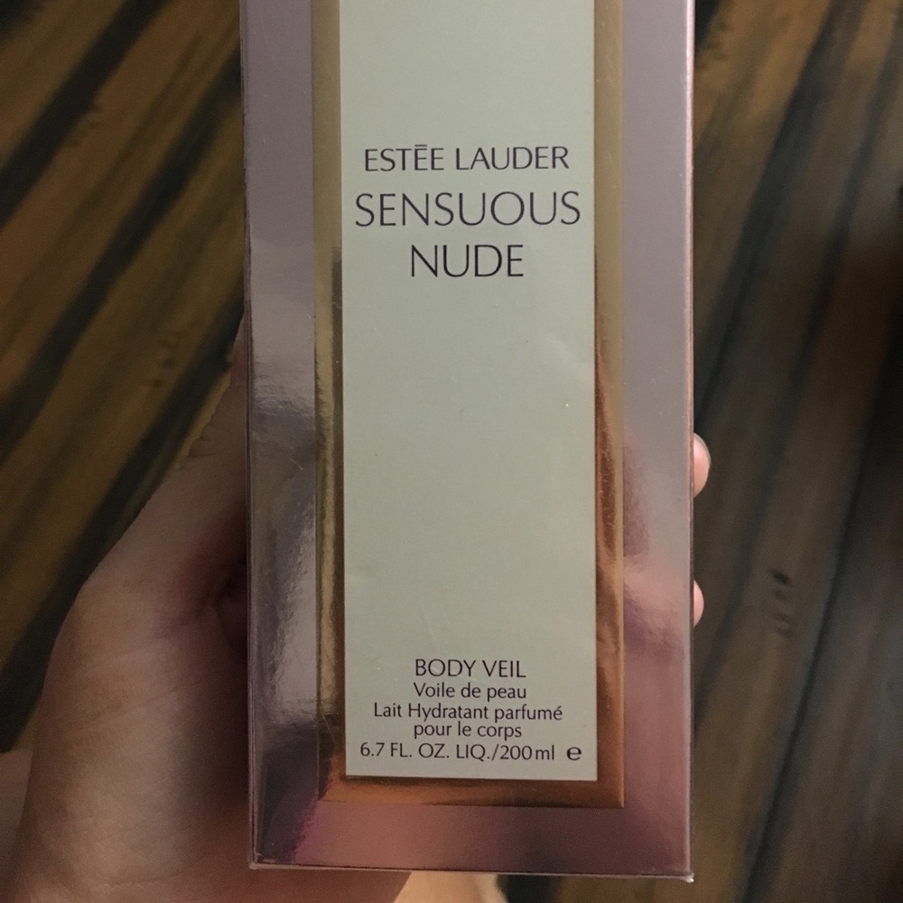 Estée Lauder Body Veil