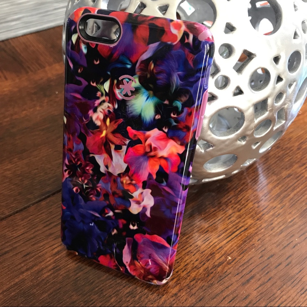 Floral iPhone 6 Plus speck case