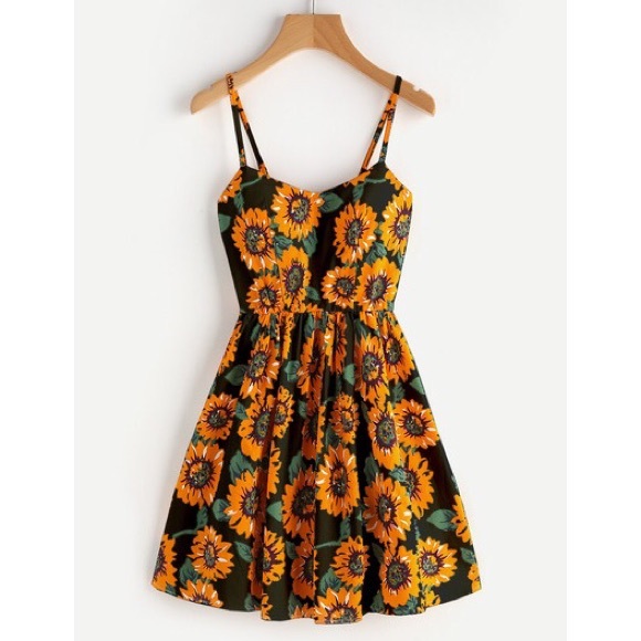 ModCloth Dresses & Skirts - Sunflower Sundress