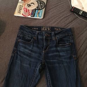 Boot cut buckle jeans