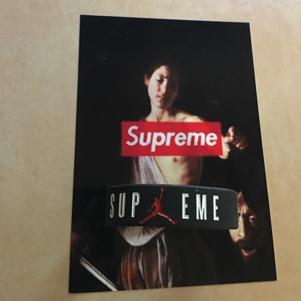 Supreme bracelet