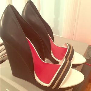 Charles Jourdan Sandals