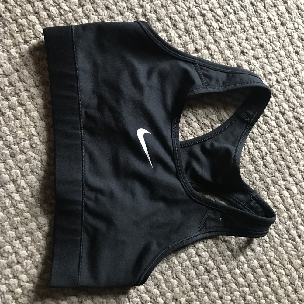 Brand new black Nike sports bra!!