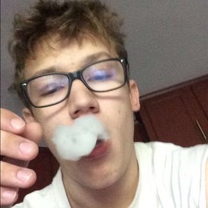 Meet your Posher, Nicholas