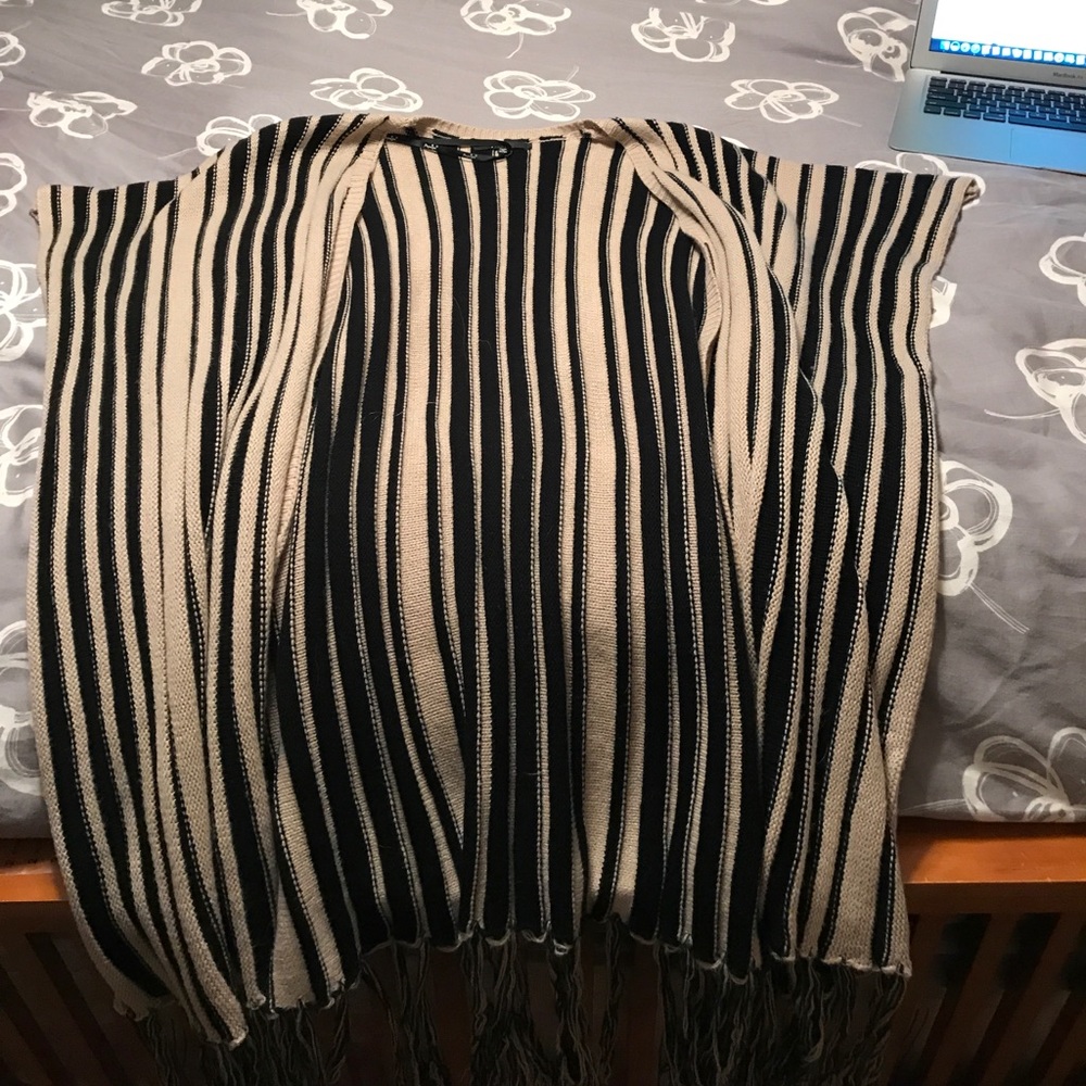 Long short sleeve cardigan