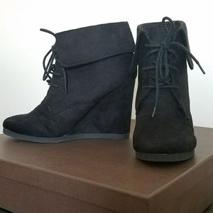 Wedge booties