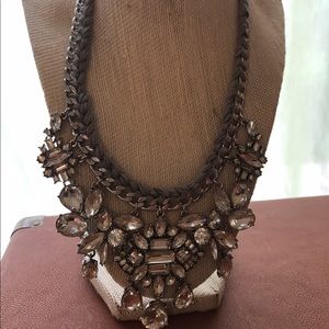 ⭕️CLOSET CLEAR OUT!!⭕️C+I crystal cluster necklace