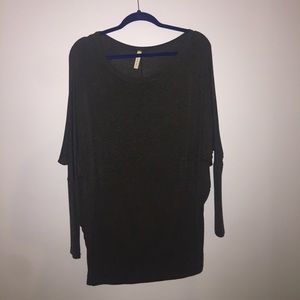 Gray long sleeve tunic