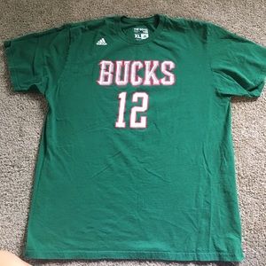 Bucks tshirt