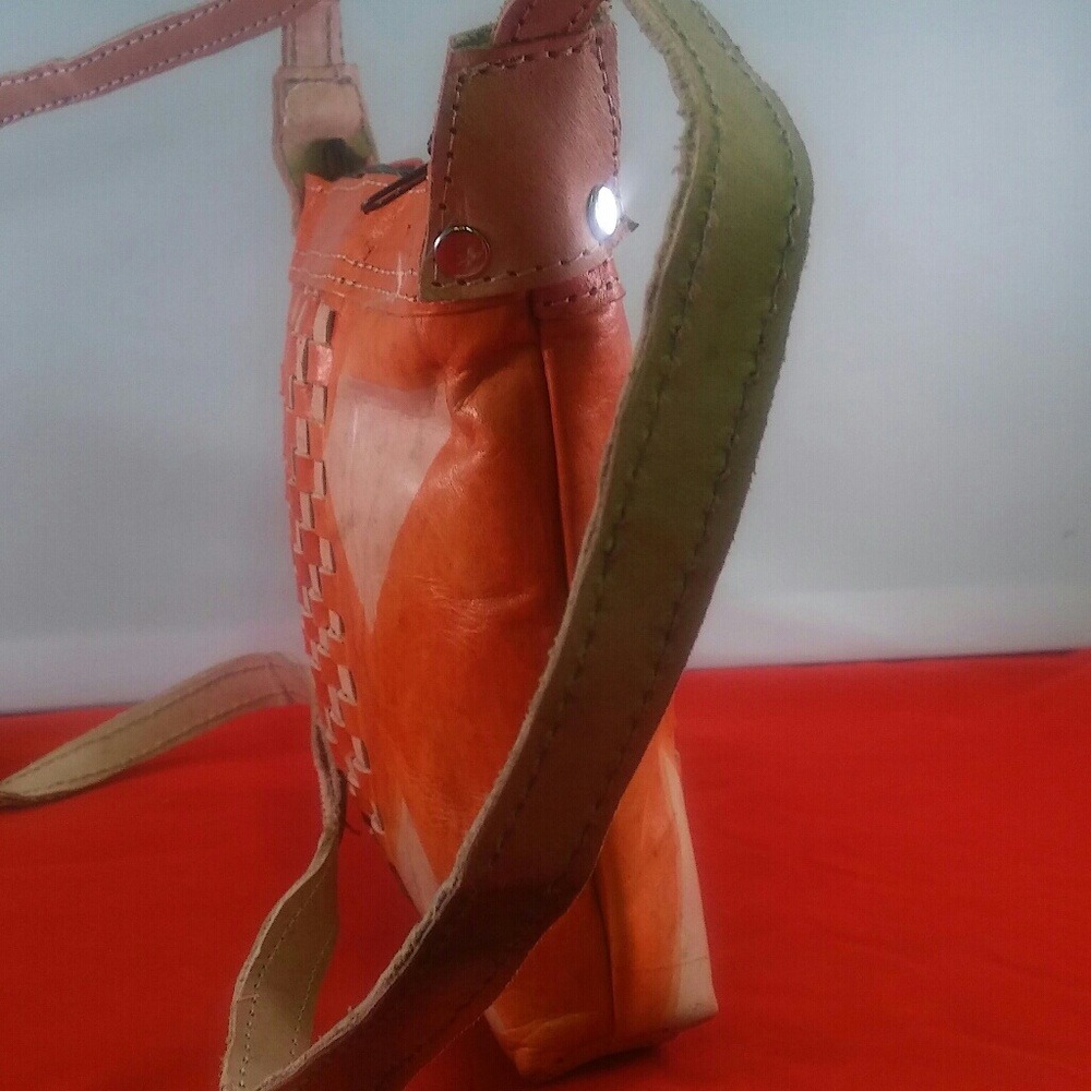 Crossbody leather purse