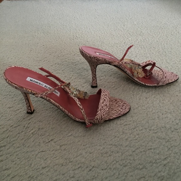 ✨Manolo Blahnik Ankle Bead Strap Stilettos 👡 - Picture 7 of 8