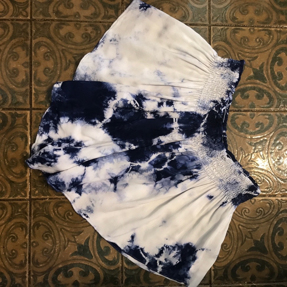 Blue Life Indigo Day Bunny Short - Picture 2 of 3