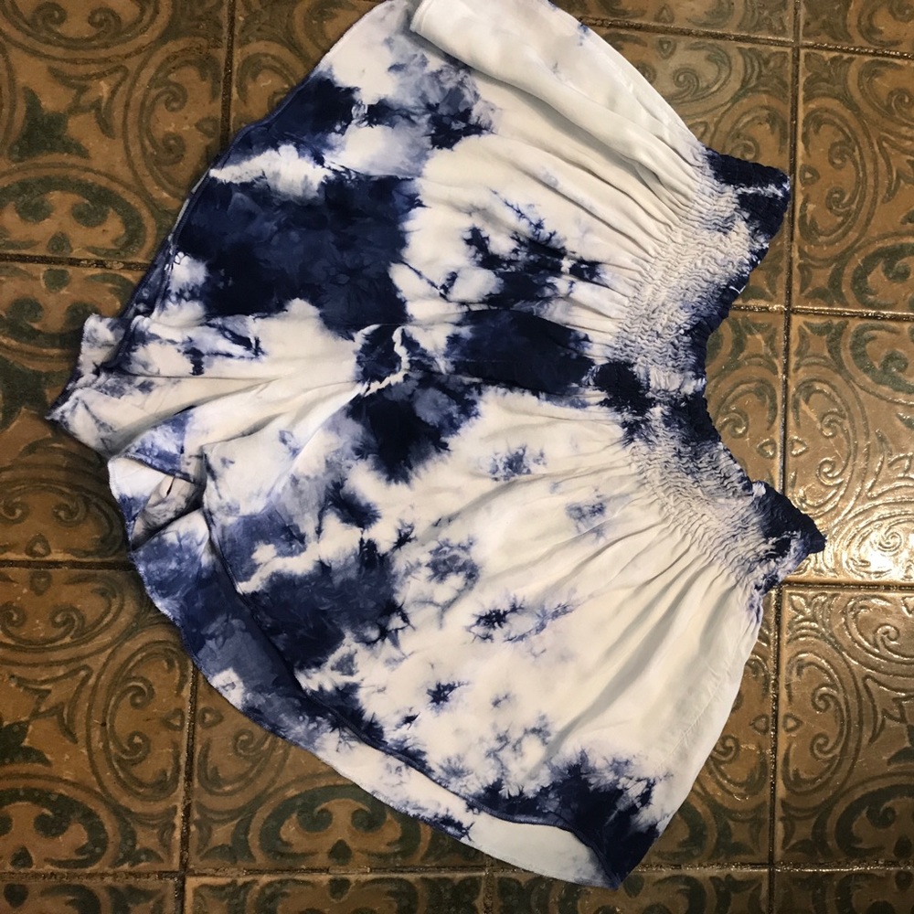 Blue Life Indigo Day Bunny Short - Picture 3 of 3