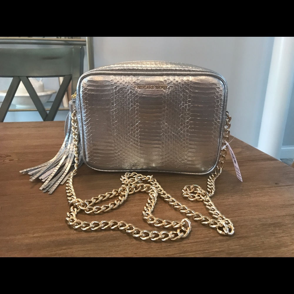 VICTORIA'S SECRET SILVER SATCHEL