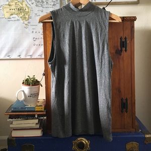 Trendy gray turtleneck tank