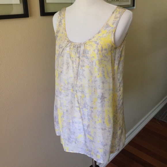 Flowy tank - Picture 1 of 3