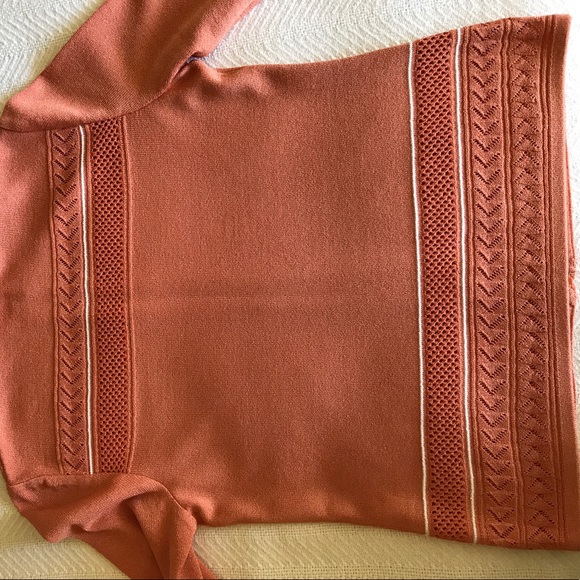 St. John Sport - Picture 7 of 7