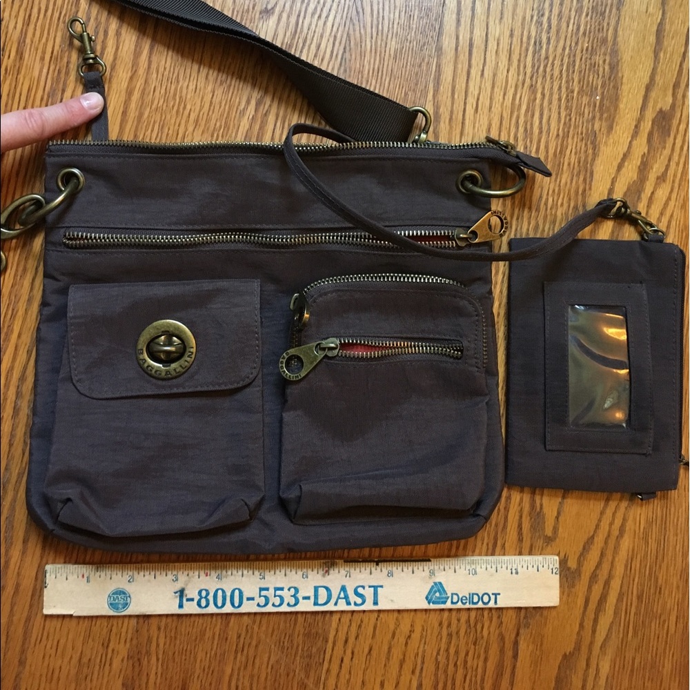 Baggalini Crossbody Sydney