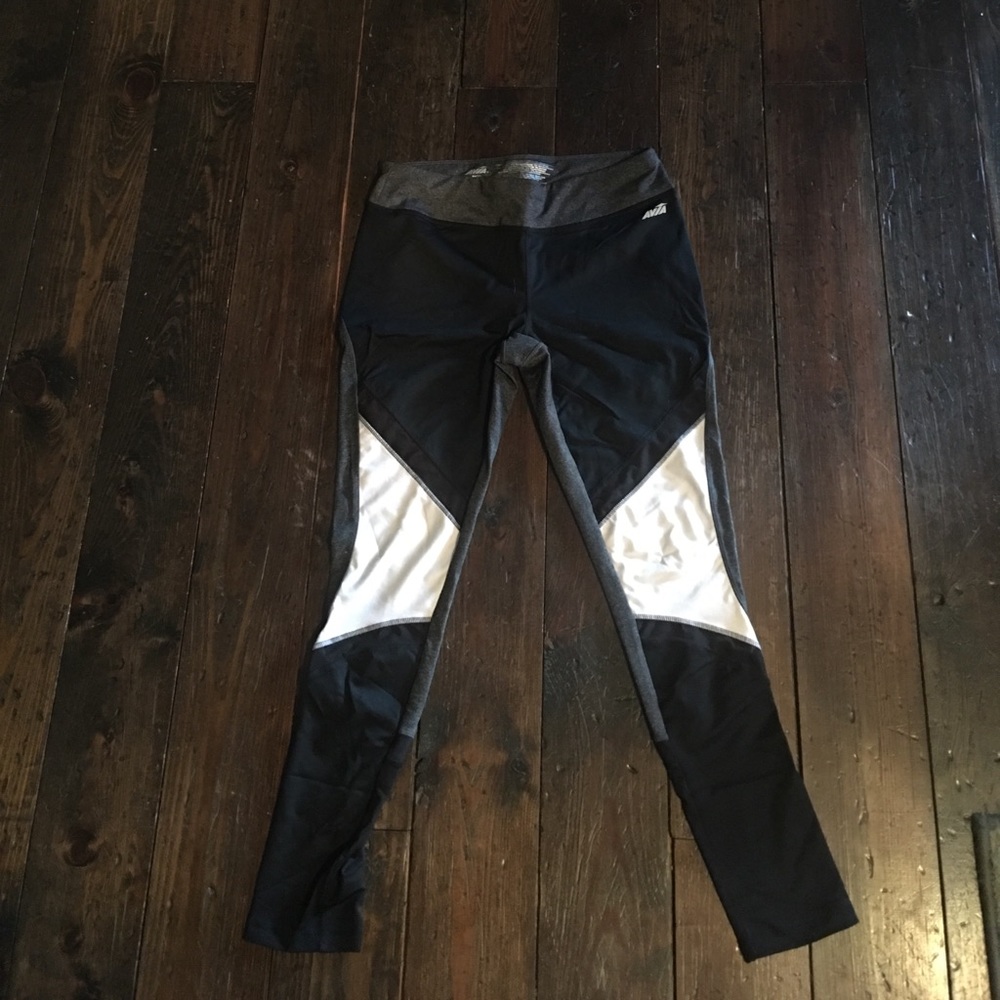 AVIA leggings
