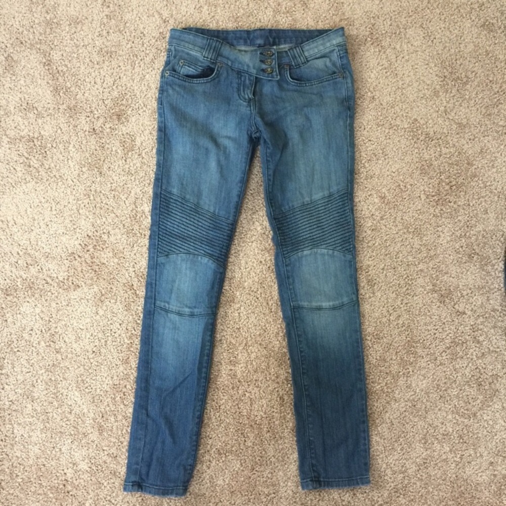 NWOT Carmar jeans