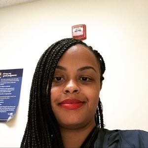 Meet your Posher, Thaddeneia