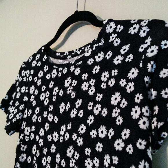 Floral Soft Tee - Picture 1 of 3