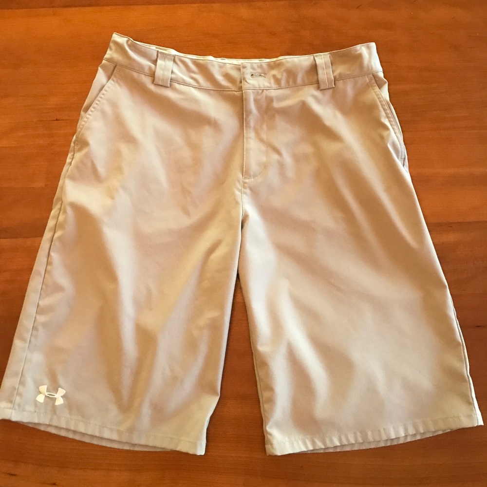 Boys UnderArmour golf shorts