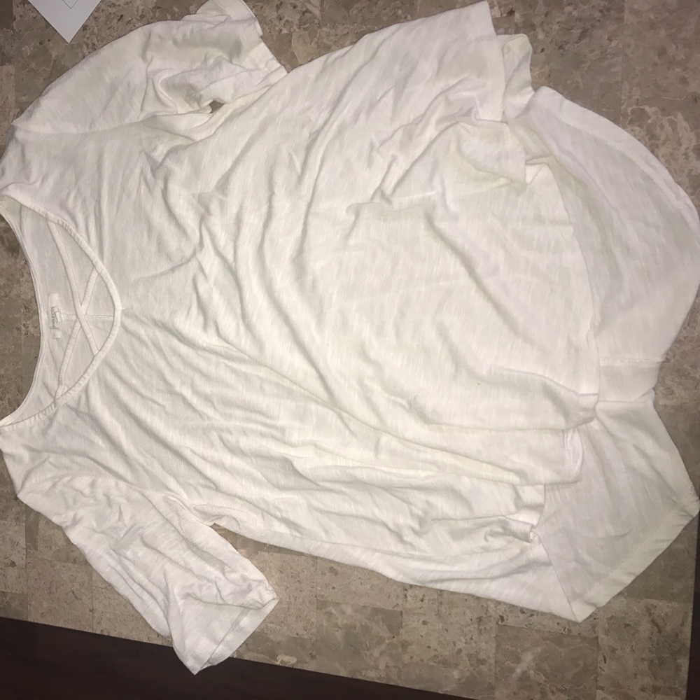 Crisscross v neck top