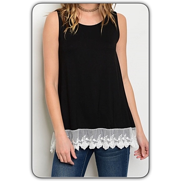 🔵CLEARANCE🔵Lace Ruffle Hem Tunic Tank Top SM - Picture 3 of 5