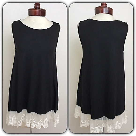 🔵CLEARANCE🔵Lace Ruffle Hem Tunic Tank Top SM - Picture 4 of 5