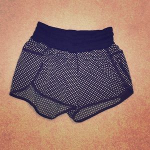 lulu lemon running shorts
