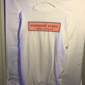 Martha's Vineyard, Vineyard Vines tshirt
