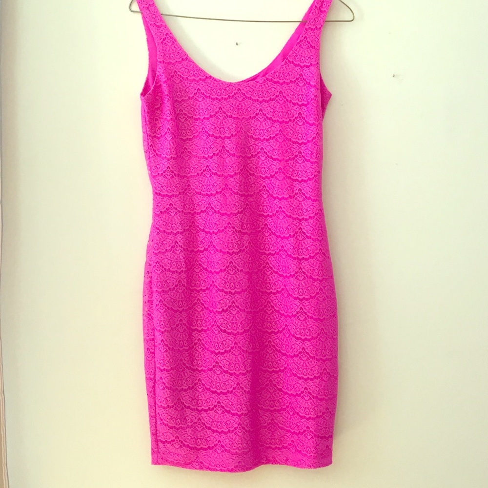 Pink lace bodycon dress size XS