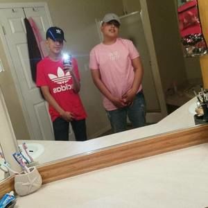 Meet your Posher, Cesar