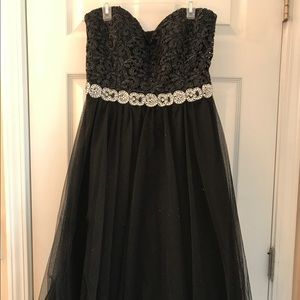 🖤 Jodi Kristopher Prom Dress 🖤
