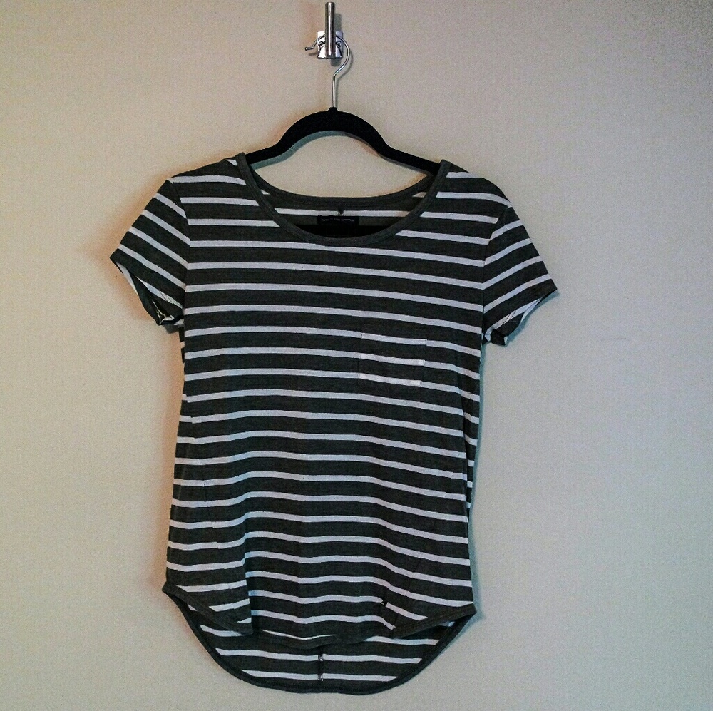 Loose Fit Striped Scoop Tee