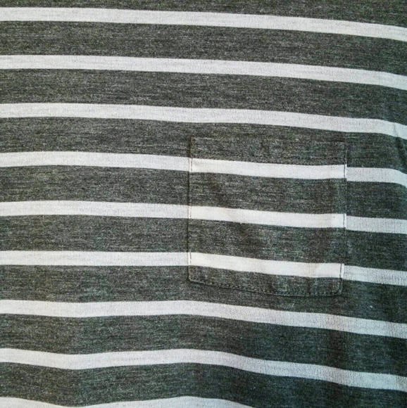Loose Fit Striped Scoop Tee - Picture 2 of 3